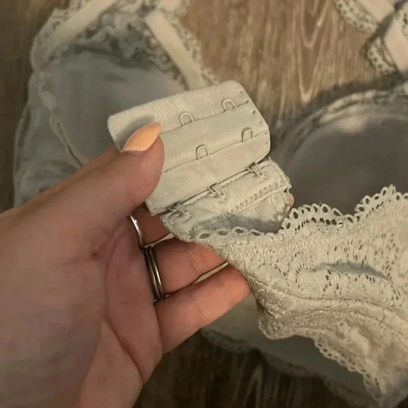 Aerie Bralette - Picture 3 of 4